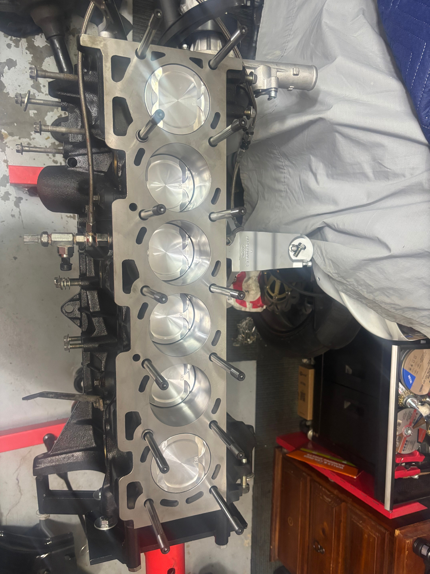 Precision engine build assembly